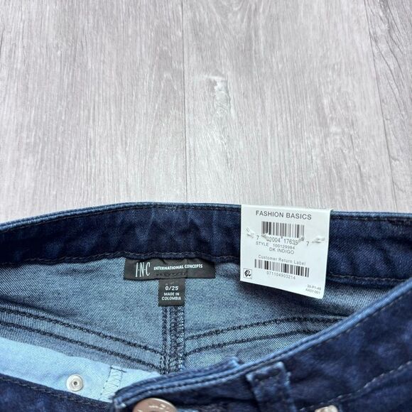 Split Hem Skinny Jeans 0/25 - Picture 4 of 5